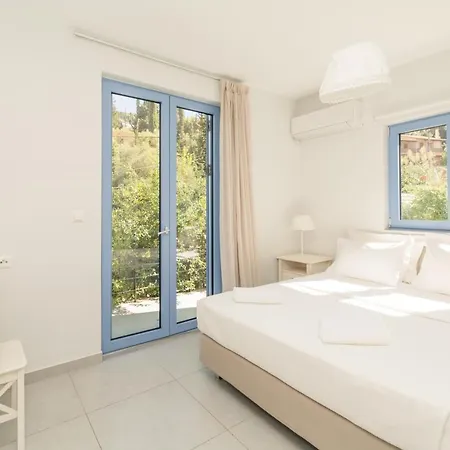 Katerina's Village * Áyios Nikítas