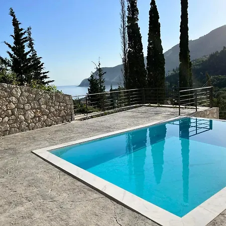 Katerina's Village * Áyios Nikítas