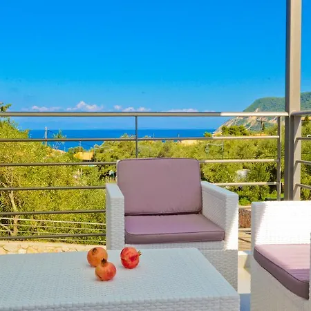 Katerina's Village * Áyios Nikítas